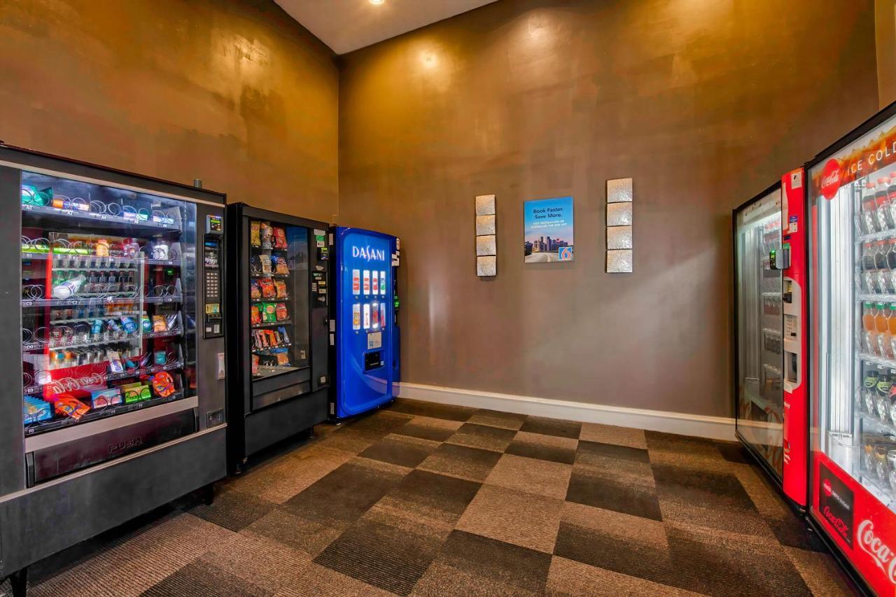 Studio 6-San Antonio, Tx - Airport エクステリア 写真