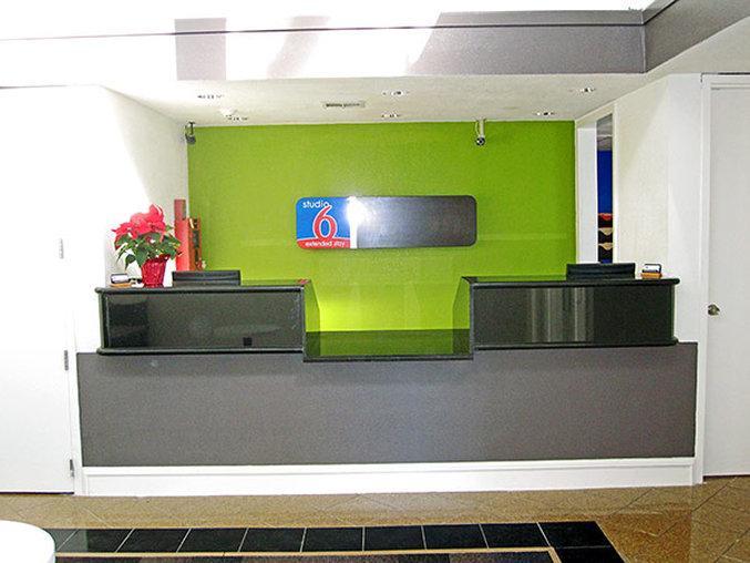 Studio 6-San Antonio, Tx - Airport エクステリア 写真